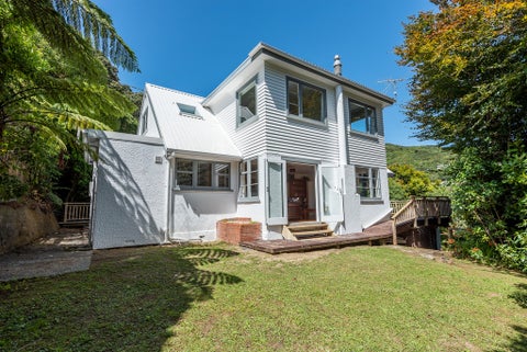 114 Donald Street, Karori, Wellington