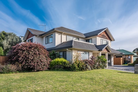4 Lorna Irene Drive, Raumati South, Paraparaumu