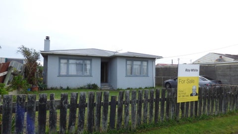 3 Manuka Street, Castlecliff, Whanganui