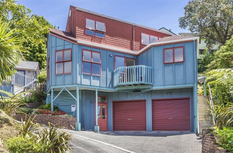 297 Main Road, Tawa, Wellington