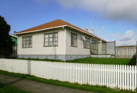 121 Roberts Line, Kelvin Grove, Palmerston North