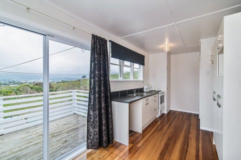 18 Mawhare Street, Titahi Bay, Porirua