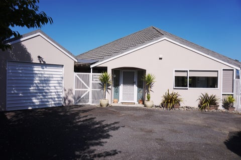 20B Ngaio RD, Waikanae, Waikanae