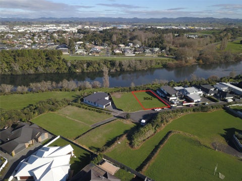 22 Riverside Lane, Flagstaff, Hamilton