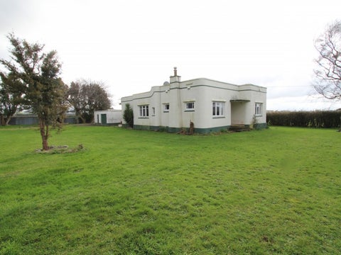 6 Browns Road, Eketahuna