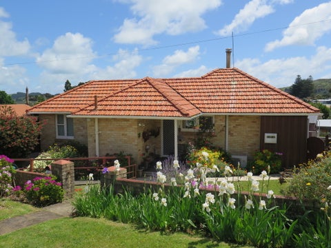 7 Gilmour Street, Raglan