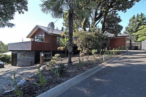70 Pitfure Road, Wakefield