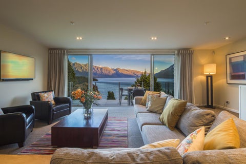 24F Suburb Street, Queenstown, Queenstown