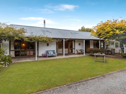 17 West Street, Greytown