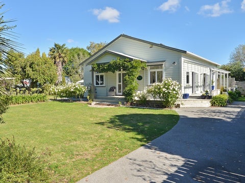 76 Venice Street, Martinborough