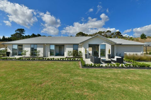 641 Peak Road, Helensville, Helensville
