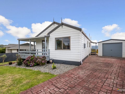 11 Drummond Crescent, Kelson, Lower Hutt