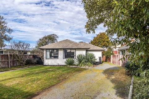 17 Cottonwood Street, Parklands, Christchurch