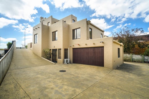 44 Ruapehu Drive, Fitzherbert, Palmerston North