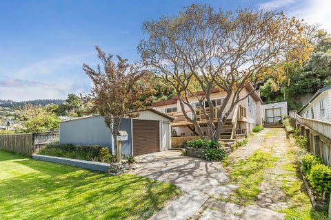 10 Lincoln Avenue, Tawa, Wellington