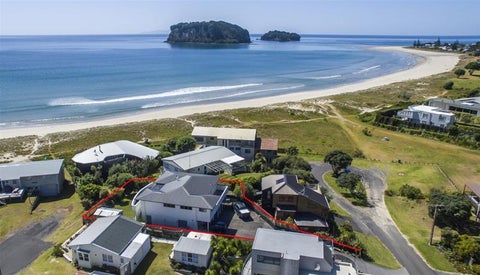 114 Saint Patricks Row, WHANGAMATA, Whangamata