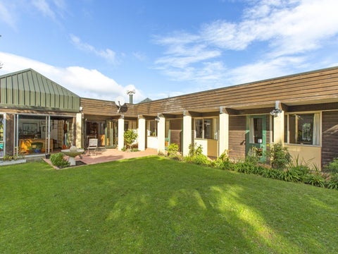 1/49 Maungaraki Road, Korokoro, Lower Hutt