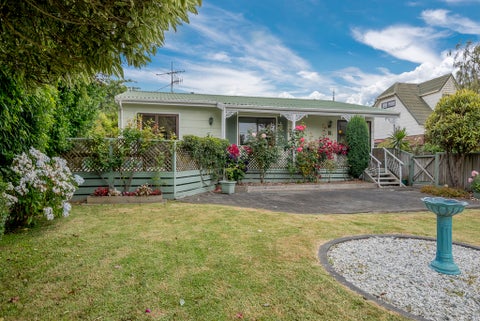 294A Te Moana Road, Waikanae