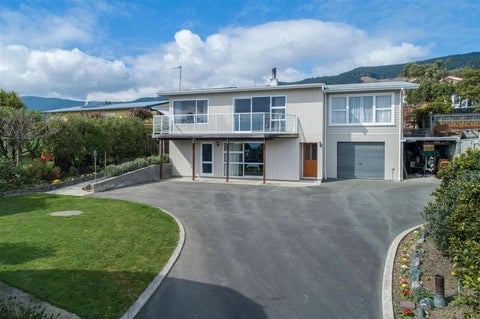 1A Kingsley Place, Richmond