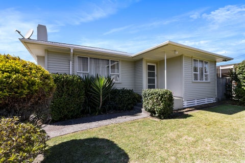 20 Rospeath Crescent, Spotswood, New Plymouth
