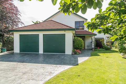 13 Hurunui Street, Waikanae