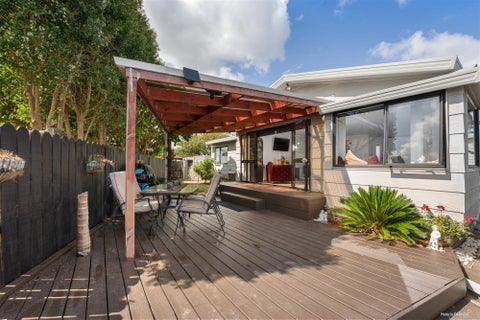 1/30 Pinehurst Place, Wattle Downs, Auckland
