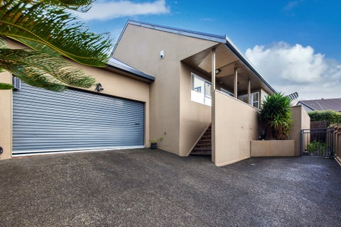 12 Sailfish Drive, West Harbour, Auckland