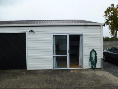 609 Beach Road, Whangamata