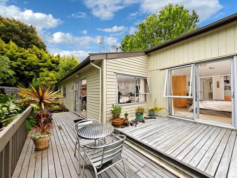 1/29 Kaurilands Road, Titirangi, Auckland