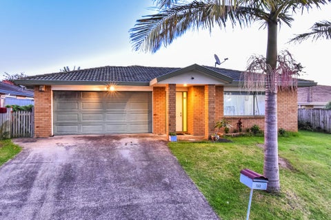 132 Naylors Drive, Mangere, Auckland