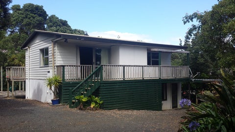 112 Wainui Road, Raglan, Raglan