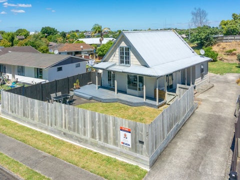 5 Esmae Place, Dinsdale, Hamilton