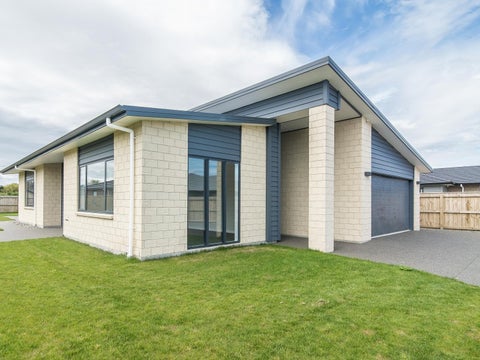 10 Christow Court, Paraparaumu
