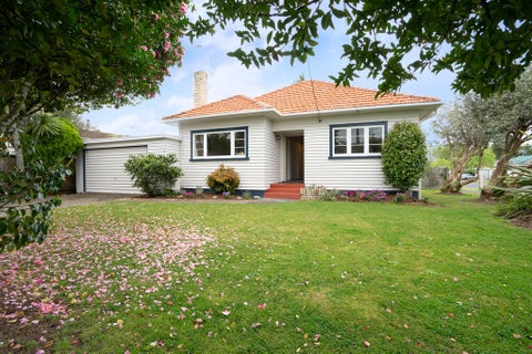 11 Howden Road, Fairfield, Hamilton