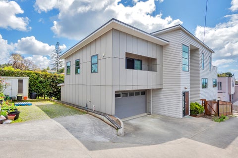 45 Forrest Hill Road, Milford, Auckland