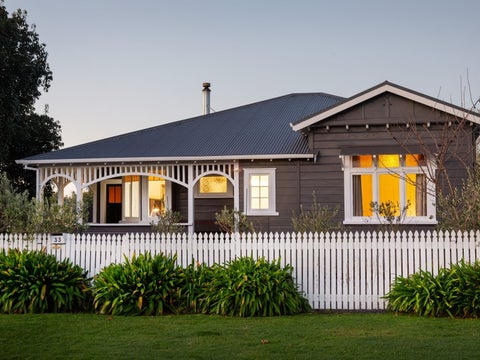 33 Daniel Street, Martinborough, Martinborough