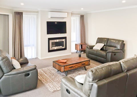 2/143 Knighton Road, Hillcrest, Hamilton