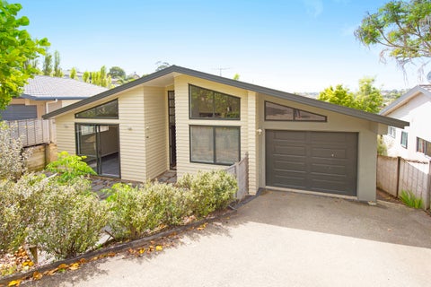 88D Brian Crescent, Stanmore Bay, Whangaparaoa