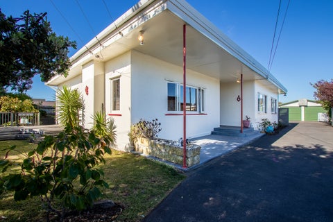 14 Mahana Road, Paraparaumu Beach, Paraparaumu