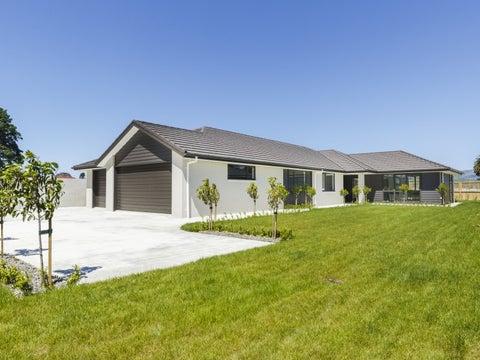 5 Grand Oaks Drive, Awapuni, Palmerston North