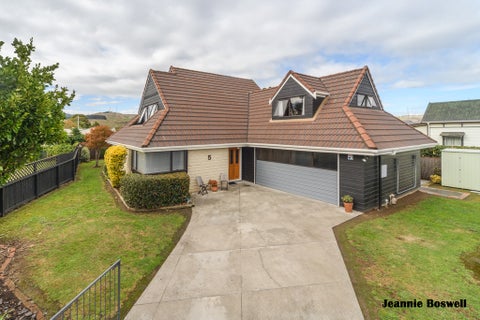 5 Jamesdale Court, Ashhurst, Ashhurst