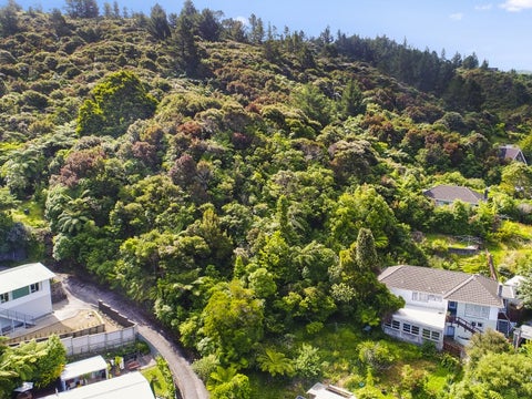 25B Rintoul Grove, Stokes Valley, Lower Hutt