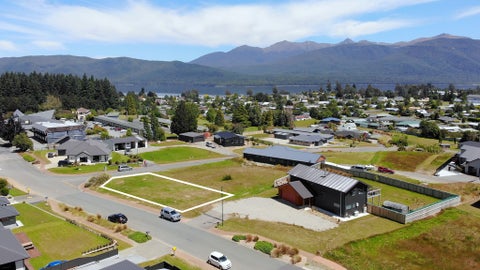 2 Tawera Place, Te Anau, Te Anau