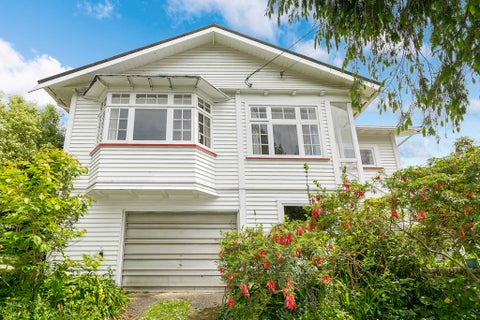 6 Burrows Avenue, Karori, Wellington