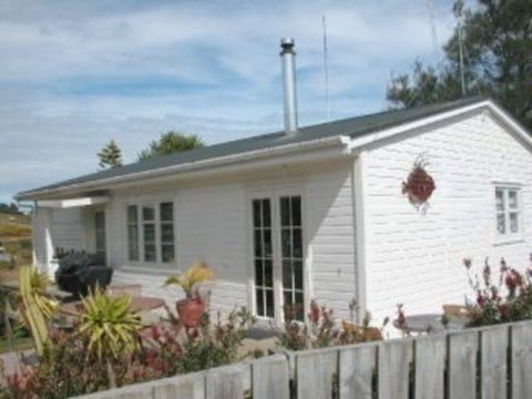 39A Government Road, Raglan, Raglan