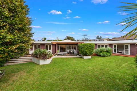 8 Marywil Crescent, Hillcrest, Auckland