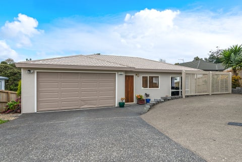 18 Killygordon Place, Massey, Auckland