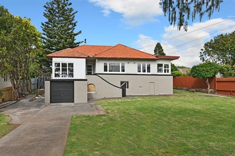 135 Wallace Road, Mangere Bridge, Auckland