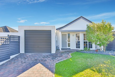 12 McAlister Place, Mount Roskill, Auckland