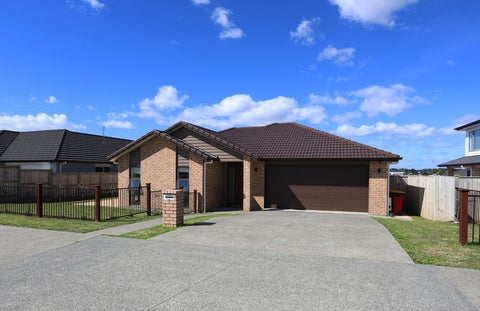 68 Manuel Road, Silverdale, Silverdale